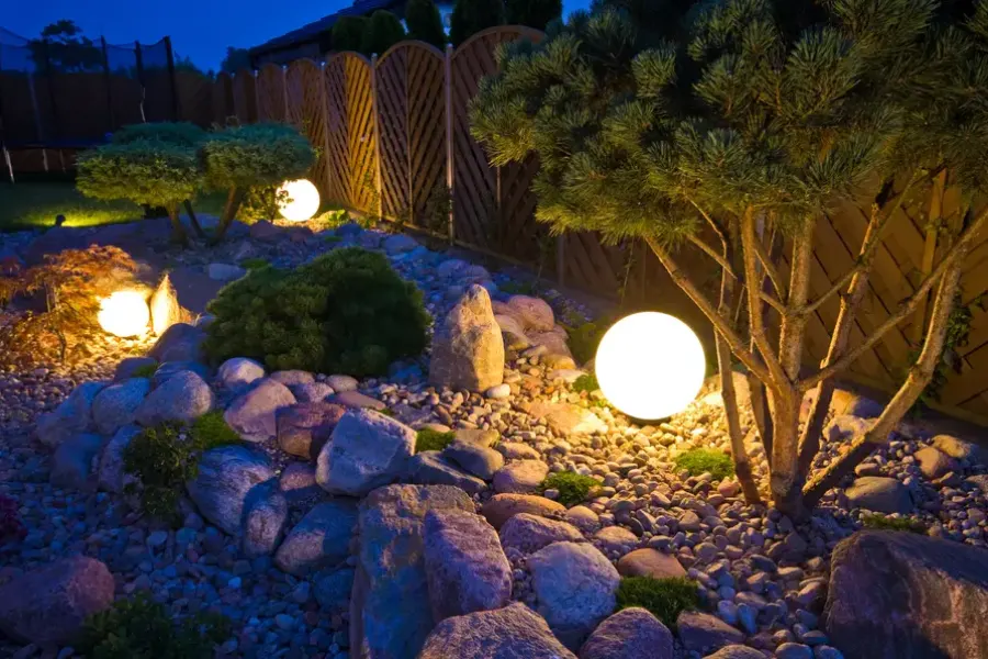 What To Expect During An Outdoor Lighting Installation in Brentwood, NY